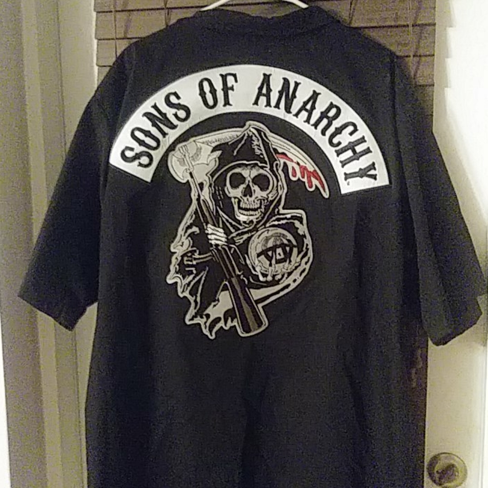 MANS SHIRT